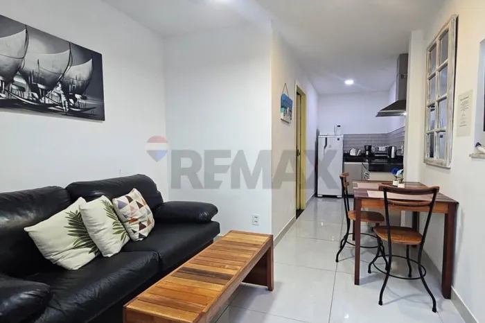 À venda apartamento reformado e impecável no Centro de Armação dos Búzios