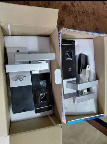 FECHADURA DIGITAL WI FI.ideal para apartamentos