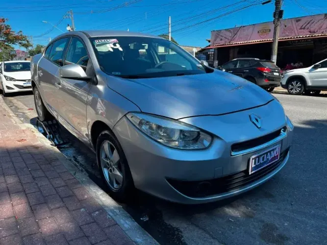 Renault Fluence Sed. Dynamique 2.0 16V Flex Mec. 2014
