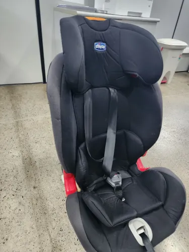 CHICCO - Cadeirinha Infantil Automóvel