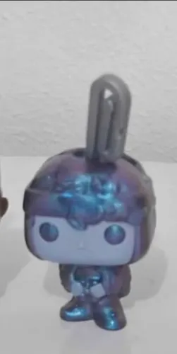 Mini funko Dustin mundo invertido - Kinder Joy Stranger Things - edição limitada 