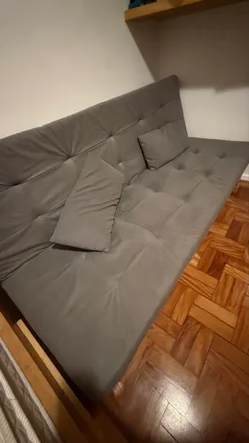 Sofá-Cama 3 Lugares Casal Amanda Suede Cinza - Usado, sem marcas!
