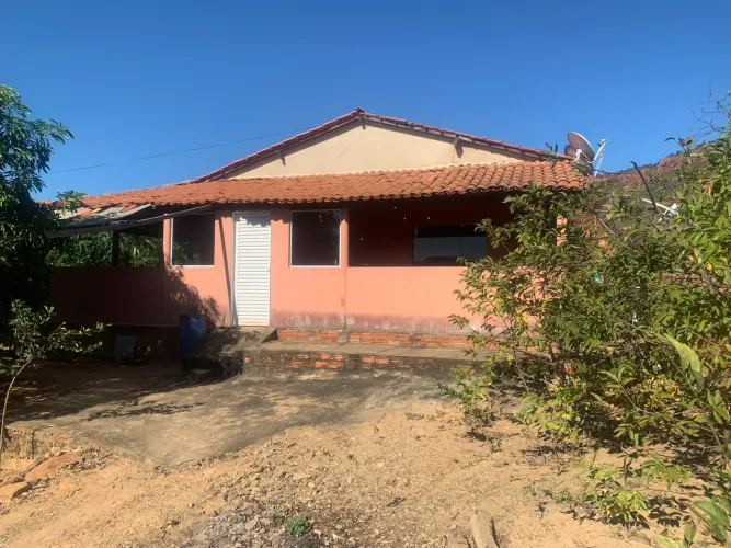 Vende-se Casa