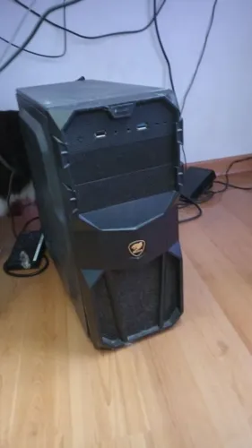PC Core i5 6°, 24 GBs RAM DDR4, EVGA GTX 1050 TI 4 GBs