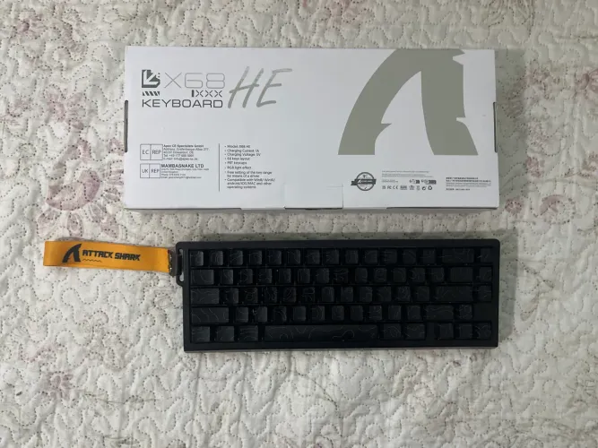 Teclado Gamer ATTACK SHARK X68 HE Magnético RGB 8K - (Contour Line Preto)