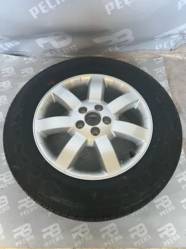 Roda aro 17 com pneu Bridgestone dueller zero numca usado Honda crv 