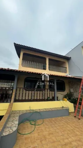 Sobrado com 4 dormitórios para alugar, 370 m² por R$ 8.350,00/mês - Vila Rosália - Guarulh
