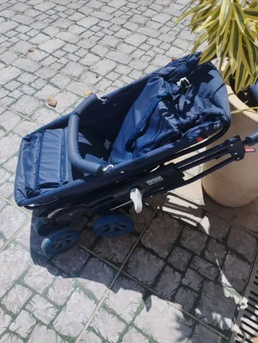 Carrinho de bebê Burigotto 