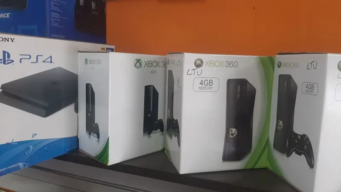 XBOX DESTRAVADO RGH OU LTU.  LOJA ABERTA AOS DOMINGOS. PARCELO 12X. 