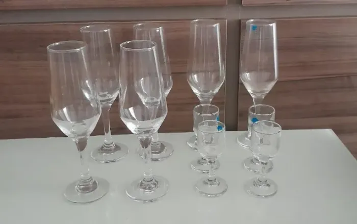 TAÇAS DE CHAMPANHE