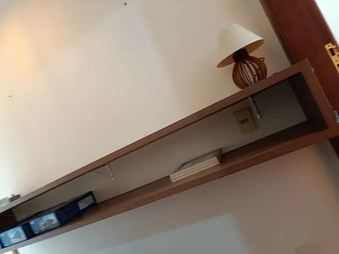 Aparador de MDF revestido. 240x 35  ( espessura 3 cm), 