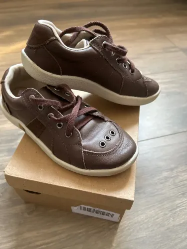 Tênis Infantil Marrom - Conforto e Estilo! Marca Kea