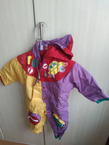 Macacão Infantil Colorido com Detalhes Divertidos