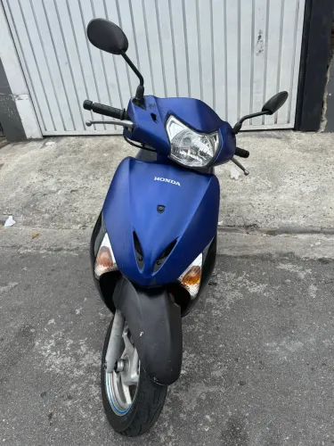 Honda Lead 110.  (ótimo estado)