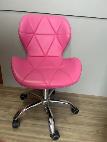 Cadeira giratória rosa + capa rosa 