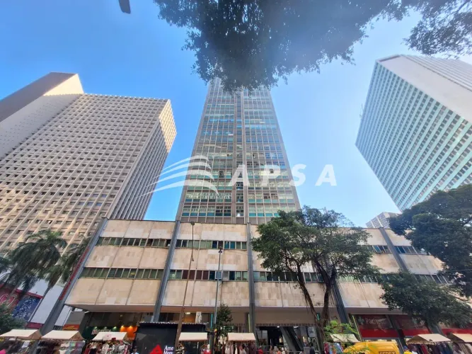 LOCAÇÃO COM 6 MESES DE ALUGUEL GRÁTIS!* SALA COMERCIAL NO EDIFÍCIO CENTRAL. CONDOMÍNIO PRI