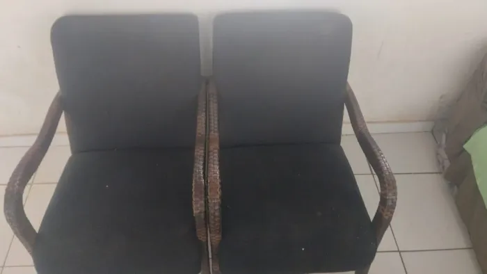 Vendo poltronas 300 reais cada