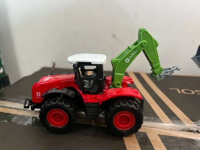 Trator com Escavadeira - Brinquedo Infantil Metal e Plástico - Unidade  