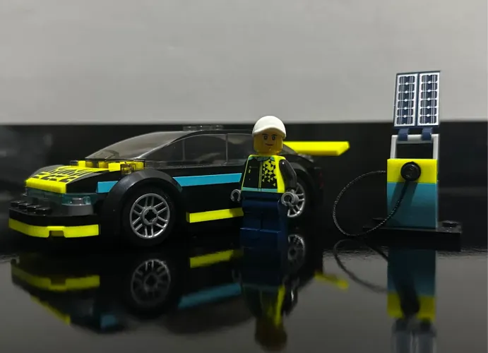 LEGO Carro Esportivo Elétrico 60383