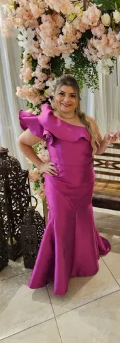 Vestido de festa fucsia 
