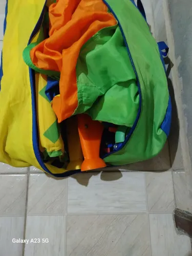 Cercadinho de bebê , já está desmontado, foto ilustrativa 