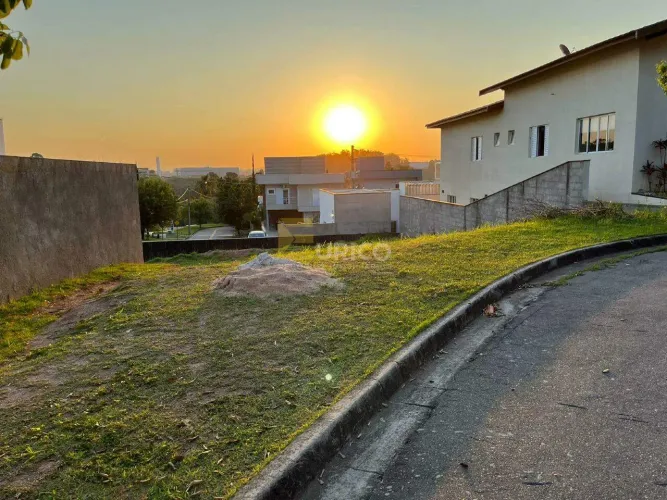 Terreno à venda no Condomínio Portal do Bosque na Cidade de Louveira/SP