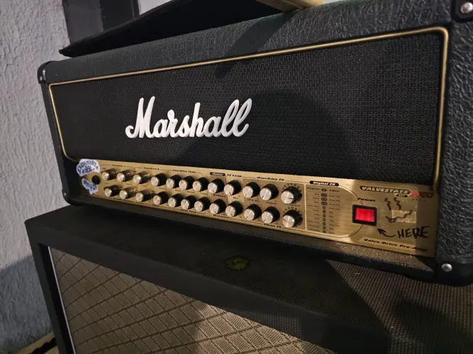 Cabeçote MARSHALL VALVESTATE AVT150h + footswitch 