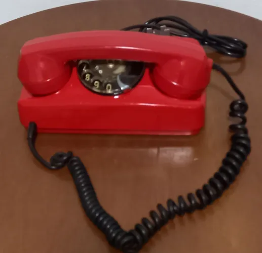 Telefone a Disco Vintage vermelho 