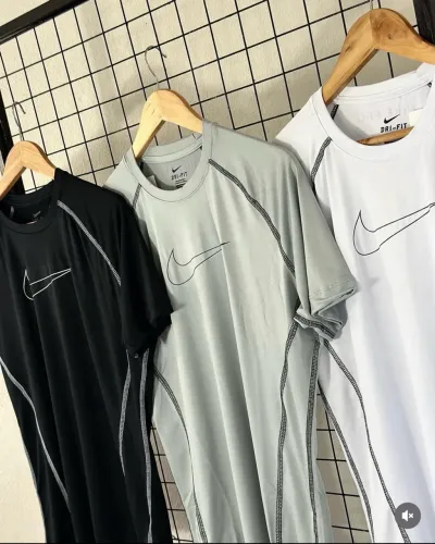 Camisa compressão Nike pro