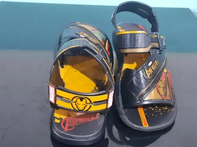 Sandália Infantil Avengers tamanho: 25