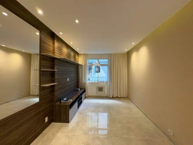 Apartamento à venda na Lagoa, RJ 68 m², 2 quartos, porcelanato