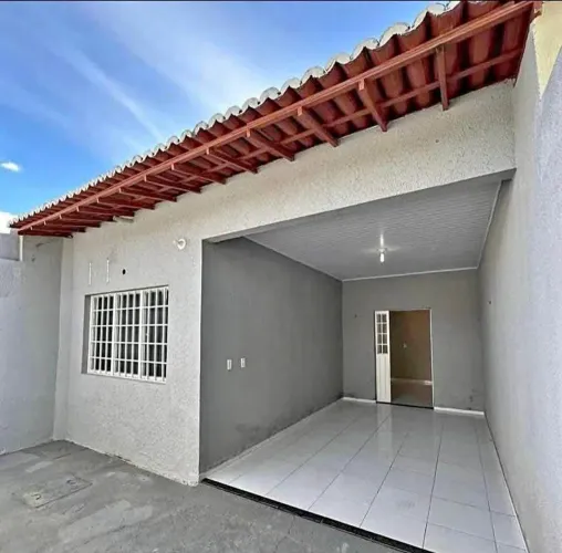 *CASA DISPONIVEL