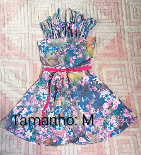 Vestidos femininas variáveis