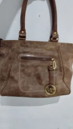 Bolsa feminina de couro legítimo Mirian Castro 