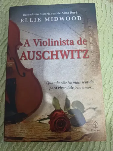 A Violinista de Auschwitz