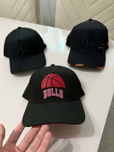 Bonés New era 