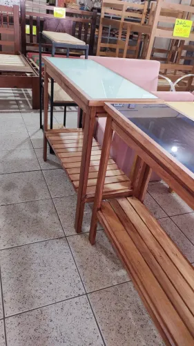 Aparador madeira maciça com vidro