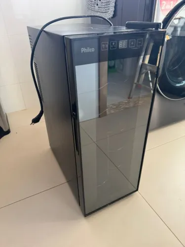 ADEGA PHILCO PH12E - 12 GARRAFAS - 127V