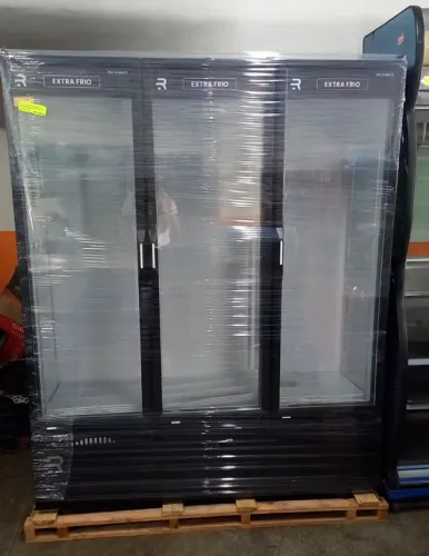 Expositor Extra Frio Para Bebidas 3 Portas