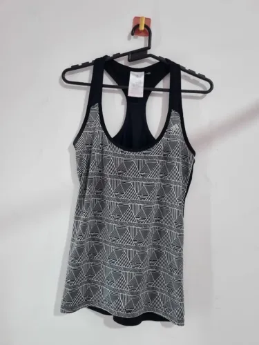 Regata esportiva Adidas