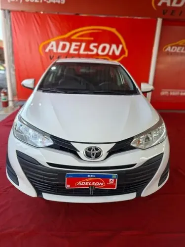 Toyota Yaris XS Connect Sedan 1.5 Flex 16V AUT 2021