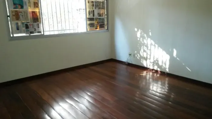 Apartamento no Gutierrez, 4 quartos, planta ampla