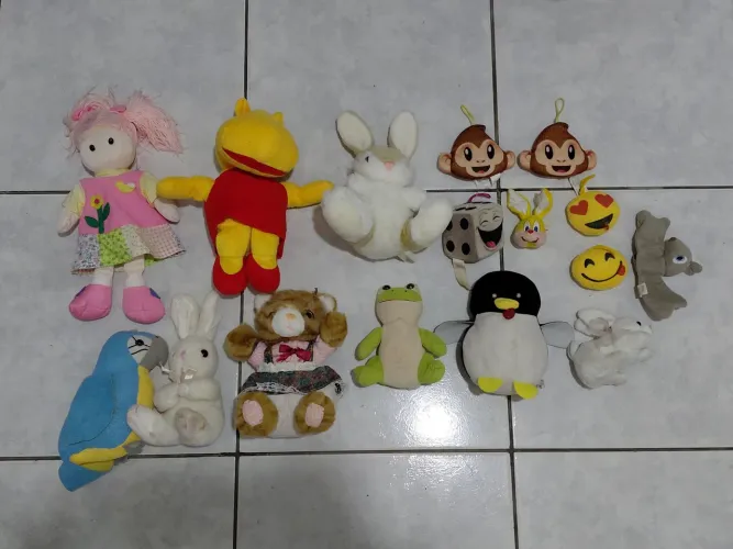 Lote de brinquedos