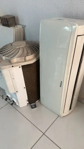 ? AR-CONDICIONADO PHILCO À VENDA ?