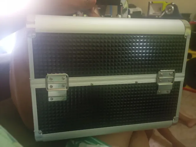vendo maleta de maquiagem