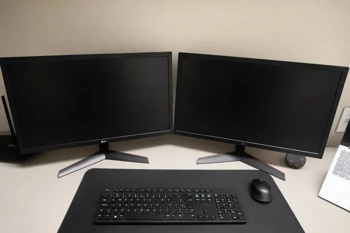 Monitor LG Ultragear 24 polegadas
