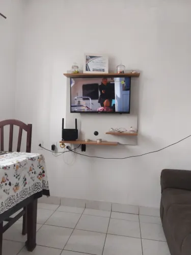 Painel pra tv 32 e armário multi uso