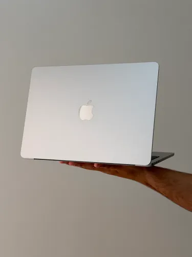 MacBook Air m5