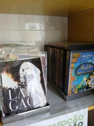 DVD CD DIVERSOS FILMES INFANTIL FANTASIA DISNEY AVENTURA AÇÃO ANIMAÇÃO
