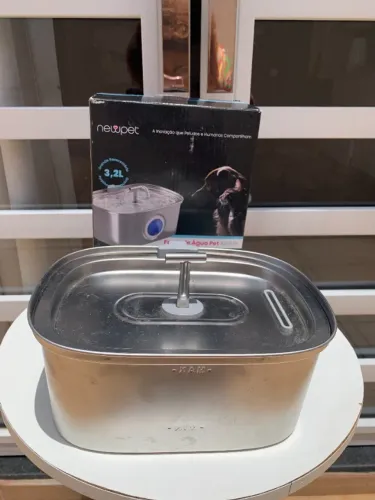 Bebedouro Fonte 3,2L - Inox, Filtro, Fluxo Contínuo e Automático para Cães e Gatos NEWPET